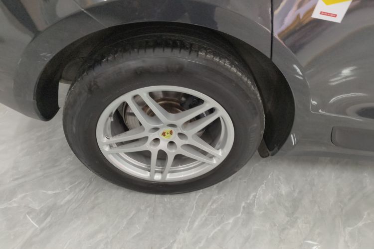 保时捷 2018款 Macan 2.0T车身外观6008