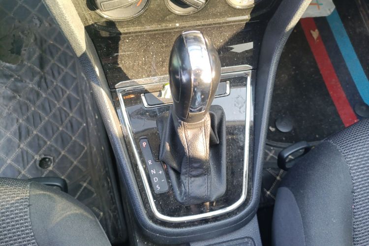 大众 2019款 宝来·传奇 1.5L 自动领先型 国VI中控内饰18