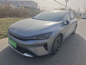 宝骏享境 2025款 插混 140km豪华版