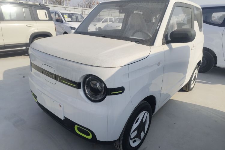 吉利银河 熊猫 2025款 210km 元气熊车身外观4