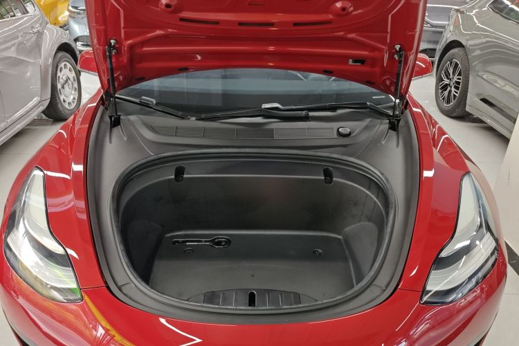特斯拉 Model 3 2019款 标准续航后驱升级版局部细节24