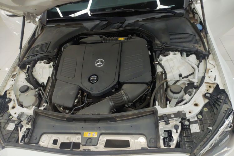 奔驰C级 2023款 C 200 L 运动版局部细节24