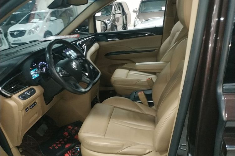 别克GL8 2018款 ES 28T 旗舰型 国VI中控内饰19