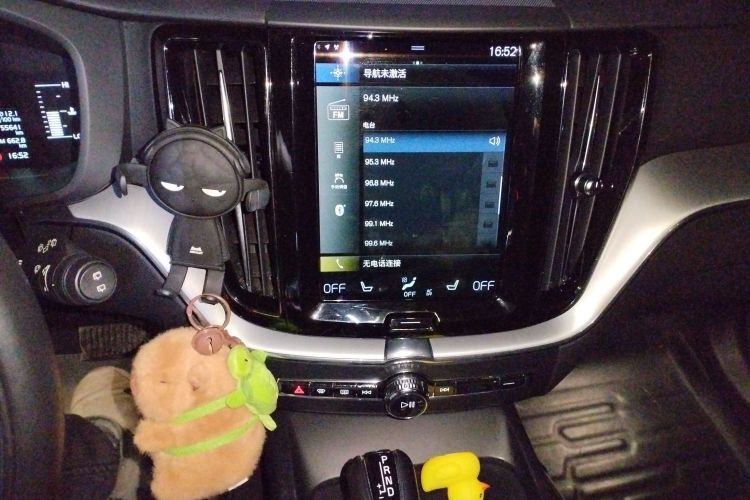 沃尔沃XC60 2021款 T5 四驱智逸豪华版中控内饰16