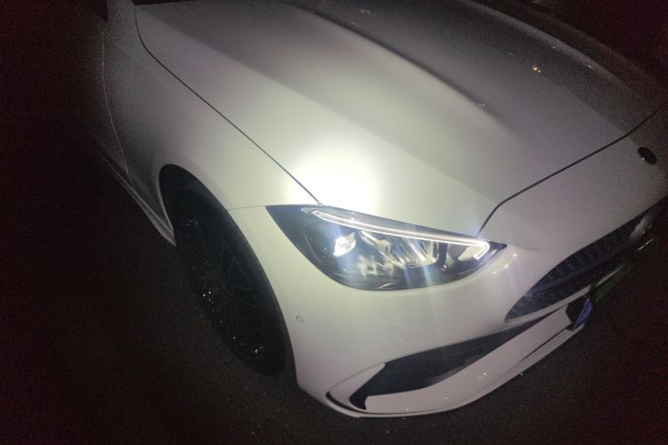 奔驰C级 2025款 C 260 L 运动版车身外观8