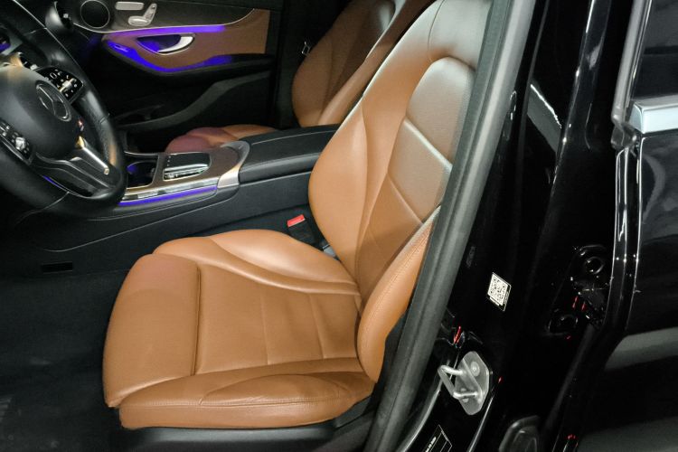 奔驰GLC 2020款 GLC 300 L 4MATIC 动感型局部细节19