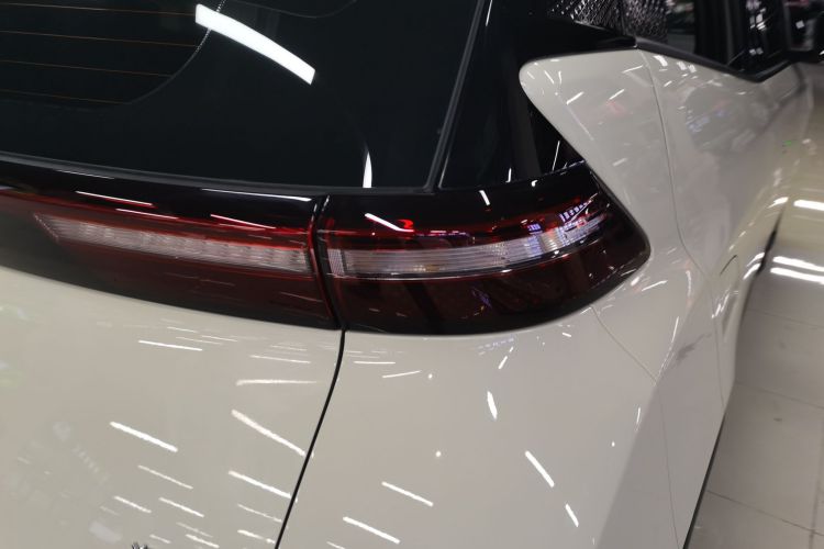 比亚迪 海鸥 2024款 荣耀版 305km 活力版车身外观9