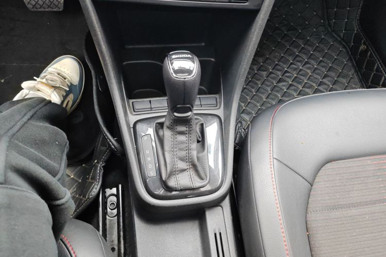 斯柯达 昕动 2016款 1.6L 自动智行版中控内饰18