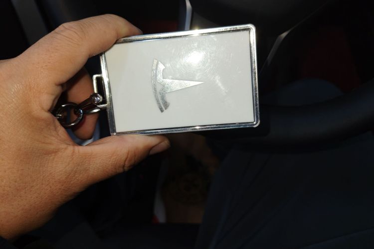 特斯拉 Model Y 2024款 后轮驱动版中控内饰7001