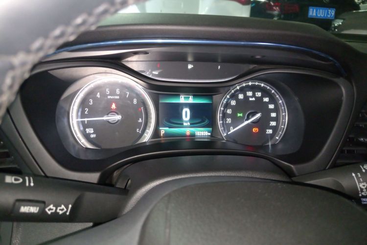 别克GL6 2019款 18T 6座互联豪华型 国VI中控内饰14