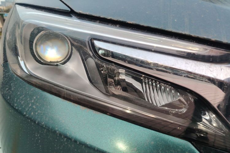 DS 5LS 2014款 1.6T 雅致版THP160车身外观8