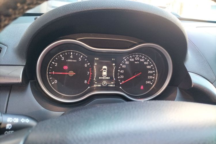 奔腾X80 2017款 1.8T 自动豪华型中控内饰14