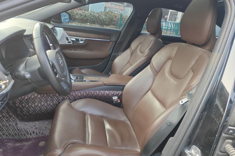 沃尔沃S90 2021款 B5 智远豪华版中控内饰19