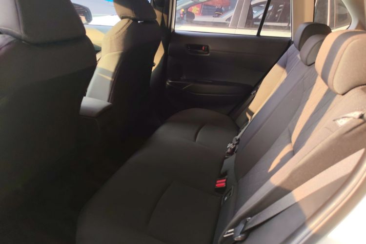 丰田 卡罗拉锐放 2022款 2.0L 精英版中控内饰21