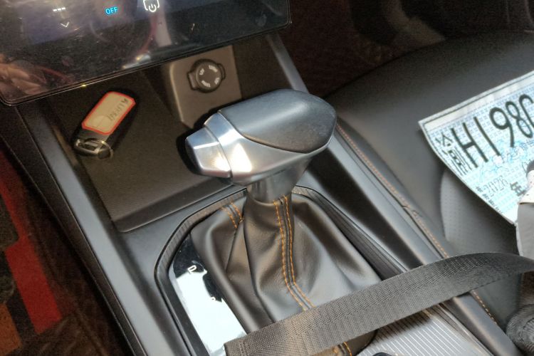 东风风神 奕炫 2024款 1.5L 自动劲速版局部细节18