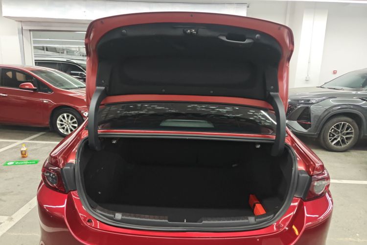 马自达3 昂克赛拉 2020款 1.5L 自动质悦天窗版机舱底盘23