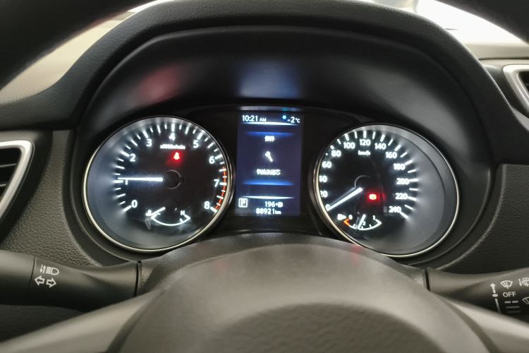 日产 逍客 2019款 2.0L CVT智享版中控内饰14