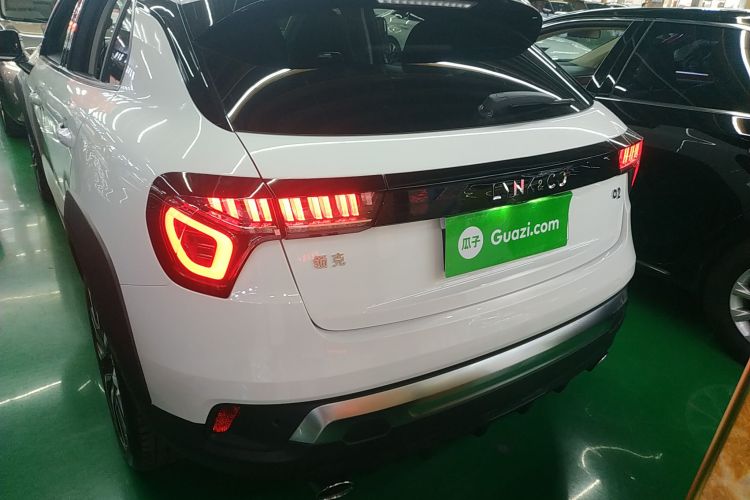 领克02 2019款 高能版 2.0T 自动两驱劲Pro版 国VI车身外观6