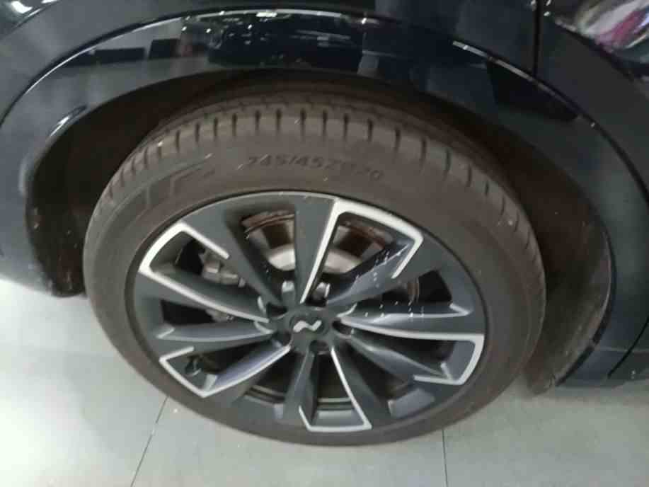 乐道L60 2025款 60kWh 后驱版(4)