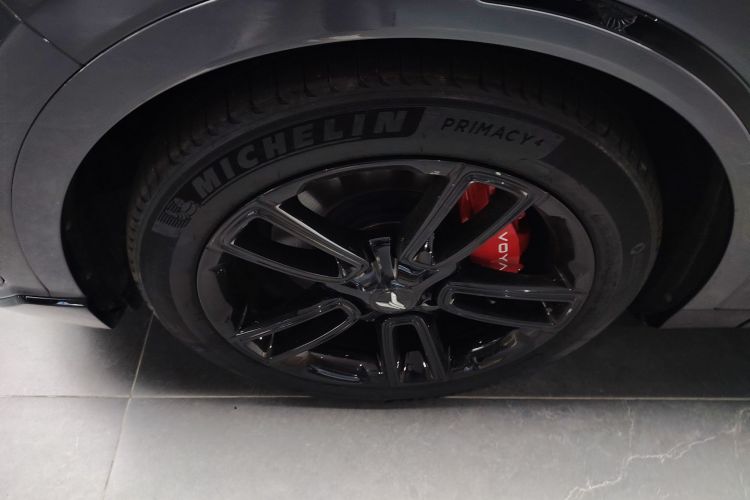 岚图汽车 岚图FREE 2025款 318 318km 后驱环游版车身外观6003