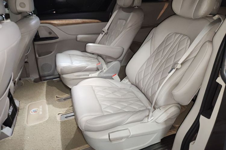 别克GL8 2017款 ES 28T 舒适型 国V中控内饰21