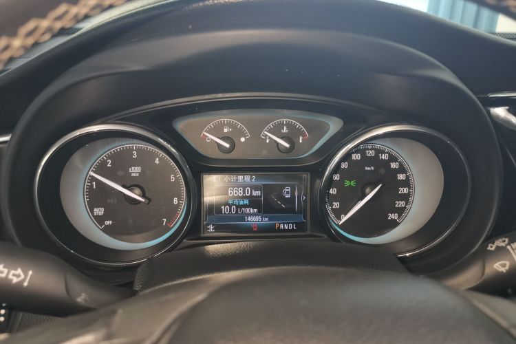 别克 昂科威 2017款 28T 四驱精英型中控内饰14