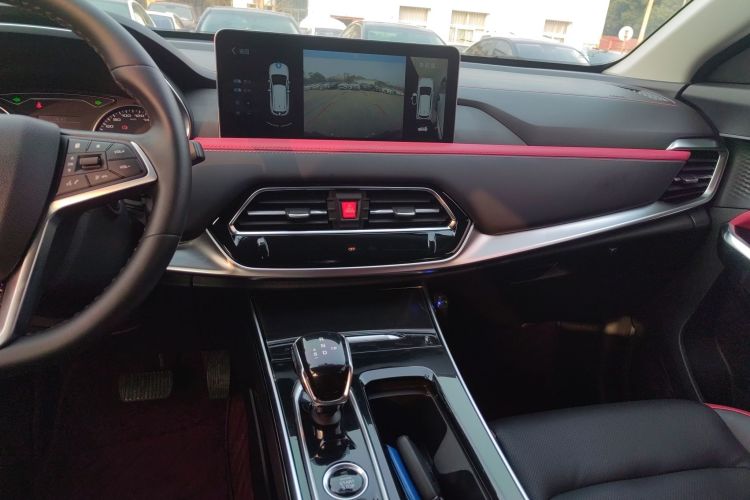 思皓X8 2021款 300T DCT尊贵智联版 5座中控内饰16