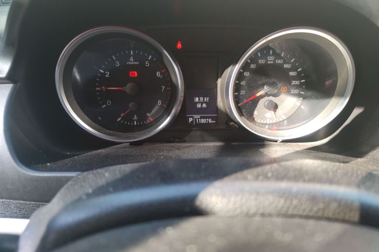 哈弗H6 2015款 运动版 1.5T 自动两驱豪华型中控内饰15