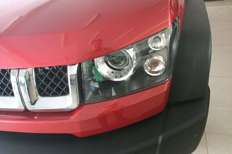 北京BJ40 2016款 40L 2.3T 自动四驱尊享版局部细节36