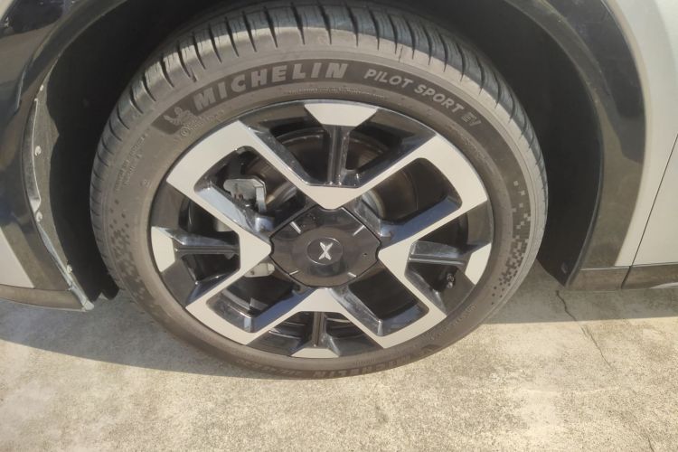 小鹏G7 2025款 702 超长续航 Max车身外观6002