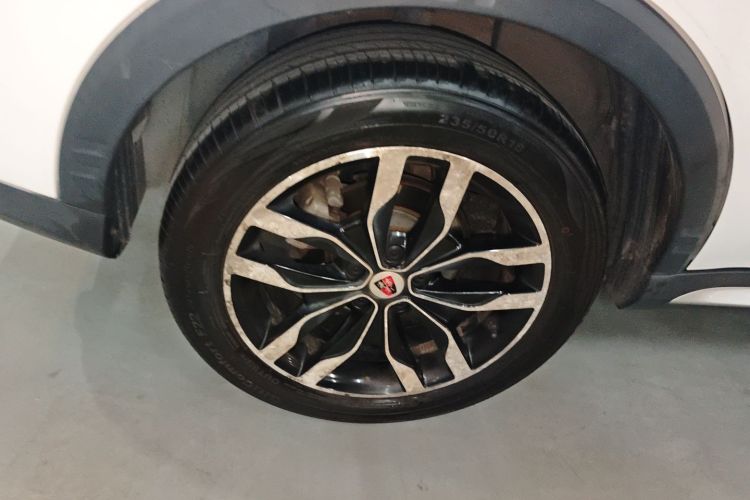 荣威RX5 2016款 30T 四驱自动互联网智尊版车身外观6008