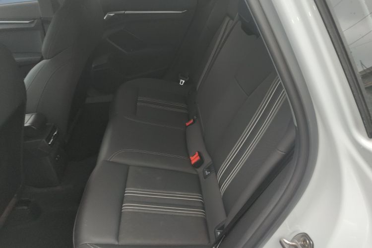 奥迪A3 2022款 Sportback 35 TFSI 时尚运动型中控内饰7004