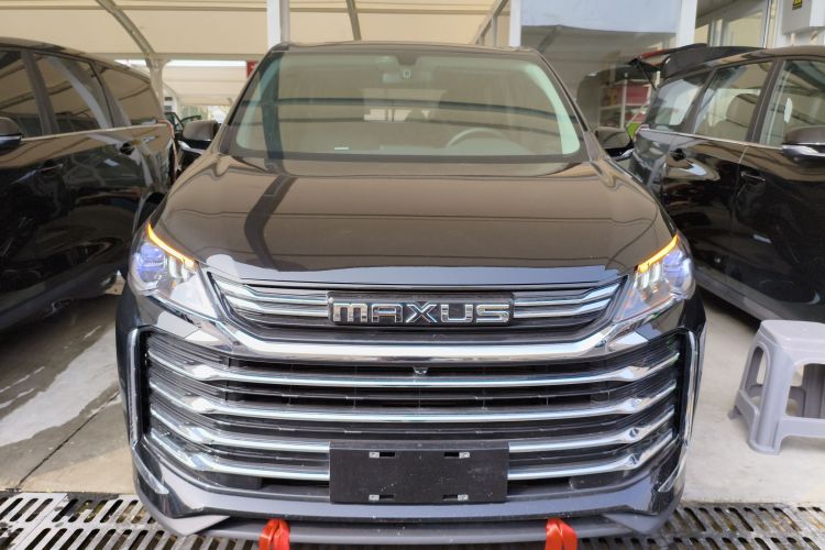 上汽大通MAXUS 大通G50 2023款 PLUS 1.5T 幸福推荐自动启航版车身外观2