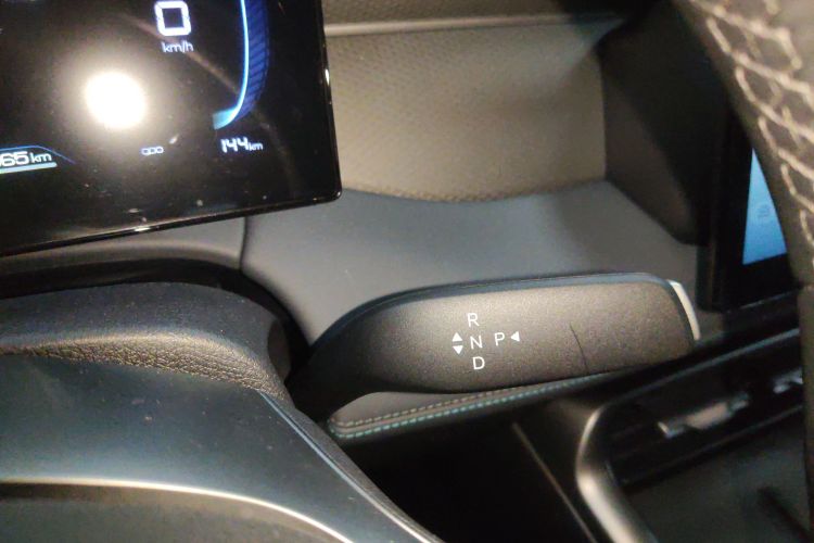 比亚迪 秦PLUS 2025款 DM-i 智驾版 128KM进取型局部细节18