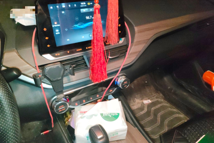 日产 天籁 2021款 2.0L XL 舒适版中控内饰16