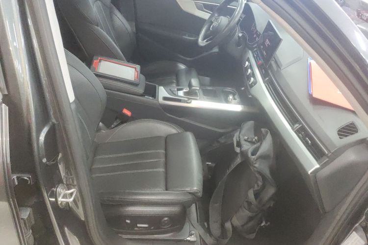 奥迪A4L 2020款 40 TFSI 时尚动感型局部细节41