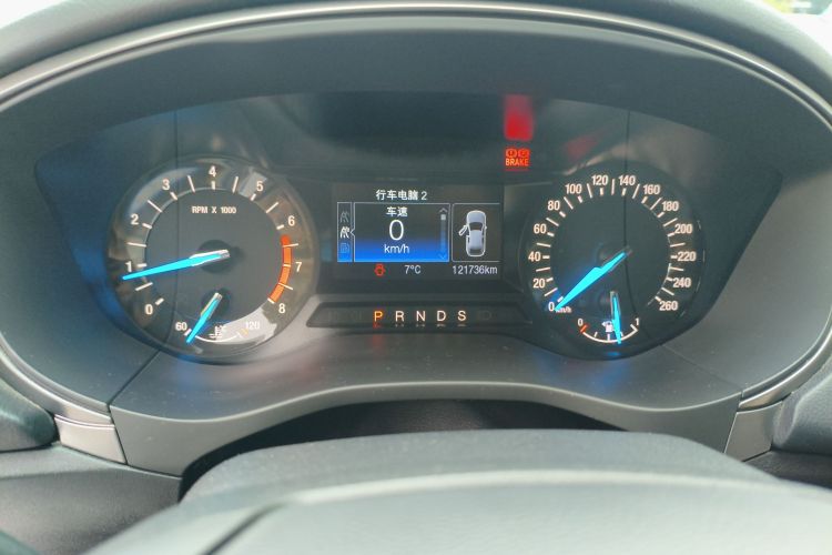 福特 蒙迪欧 2017款 EcoBoost 180 时尚型中控内饰14