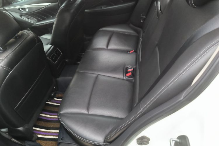 英菲尼迪Q50L 2016款 2.0T 悦享版中控内饰21