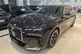 宝马7系 2023款 735Li M运动套装