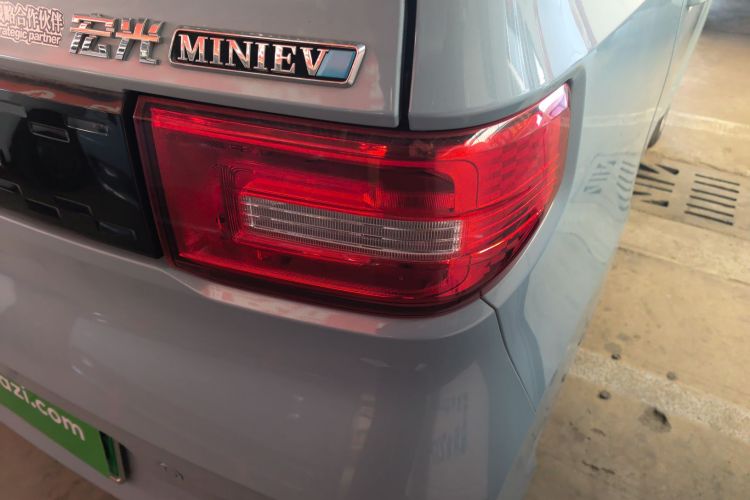 五菱汽车 宏光MINIEV 2022款 自在款 三元锂车身外观9