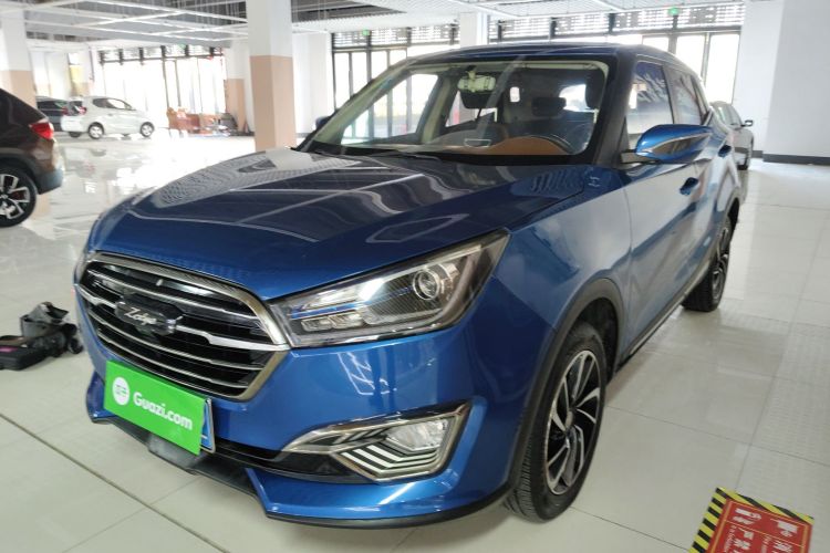 众泰T300 2017款 1.5T 手动豪华型车身外观1