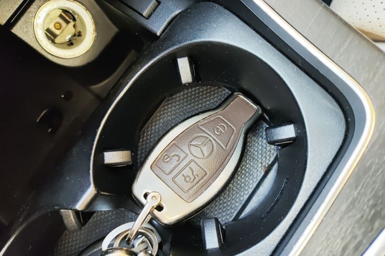 奔驰C级 2016款 C 200 L 运动型中控内饰11