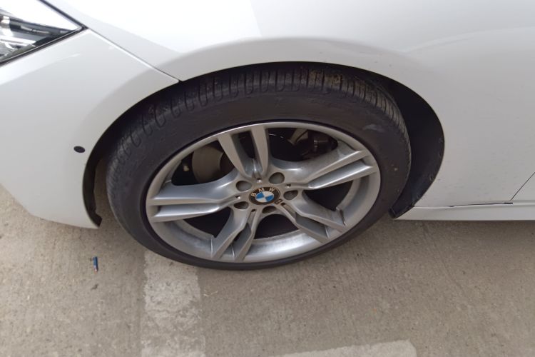 宝马3系 2019款 320i M运动套装车身外观6007