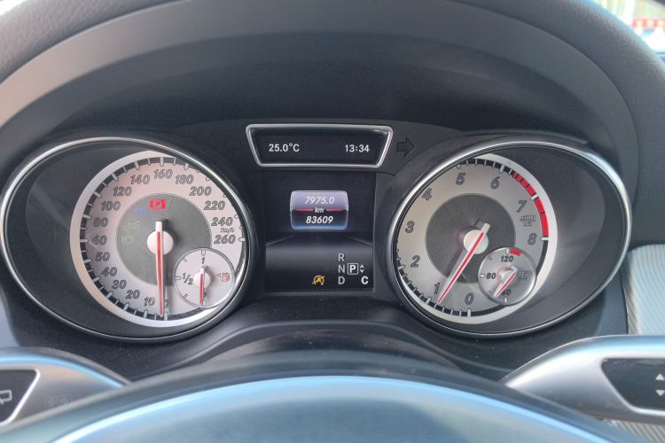 奔驰GLA 2016款 GLA 200 时尚型局部细节14