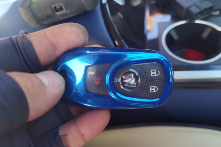 别克GL8 2021款 陆上公务舱 652T 舒适型中控内饰7001