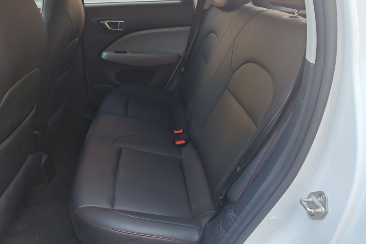 零跑汽车 零跑T03 2022款 玛瑙版中控内饰21