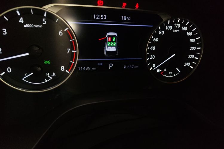 日产 奇骏 2021款 VC-Turbo 300 CVT 2WD舒适版中控内饰15