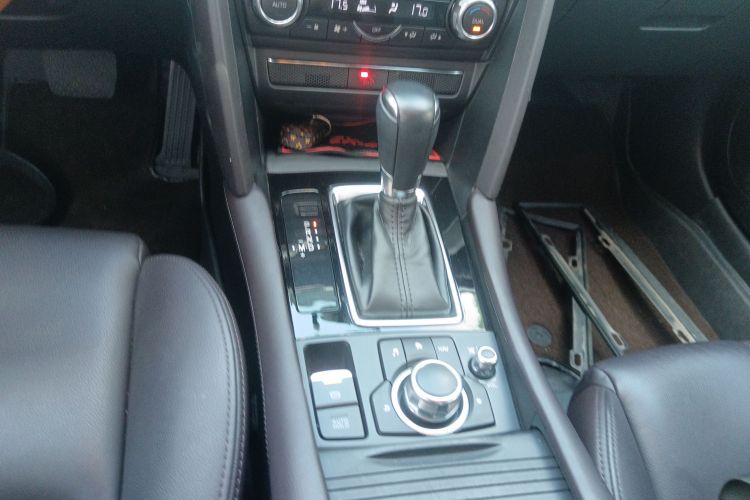 马自达CX-4 2020款 2.0L 自动两驱蓝天品位版局部细节18