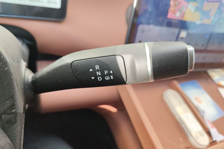 零跑汽车 零跑C16 2024款 增程 200激光雷达版中控内饰18