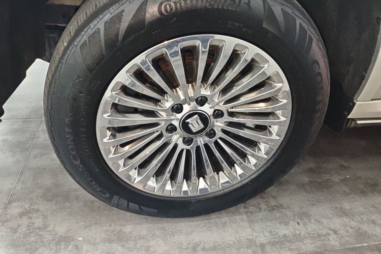 坦克500 2022款 3.0T 商务版 造境型 5座车身外观35